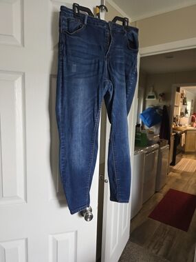 Women’s Dark Blue Slim Fit Jeans